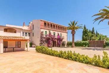 Huge Holiday Home In Catalonia With Private Swimming Pool - Sant Pere Pescador