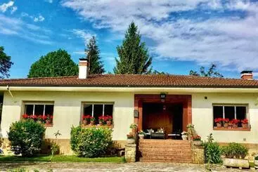 Casa Amalia   En El Corazón Verde De Cantabria!! - Villacarriedo