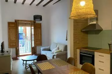 Casa Moner Loft Edifici Històric Centre Medieval De Castelló - Castelló d'Empuries