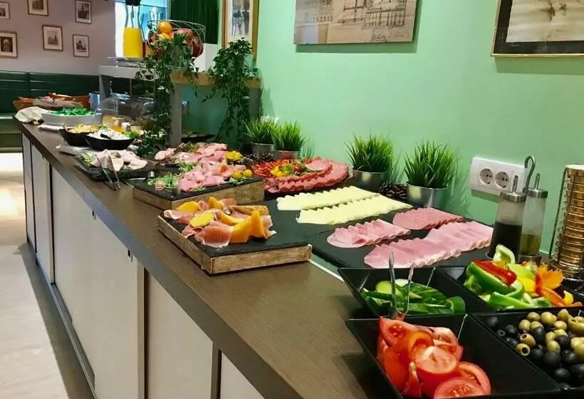 Fotos del hotel Cryston:  9