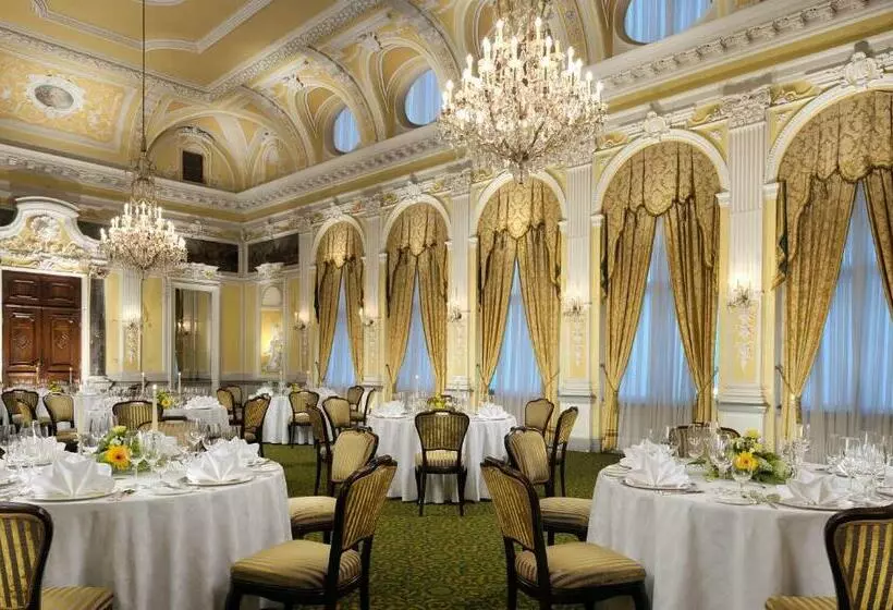 Fotos del hotel Grand  Europa Since 1869:  11