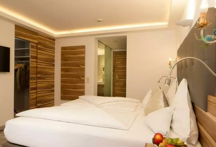 Fotos del hotel Neuhaus:  12