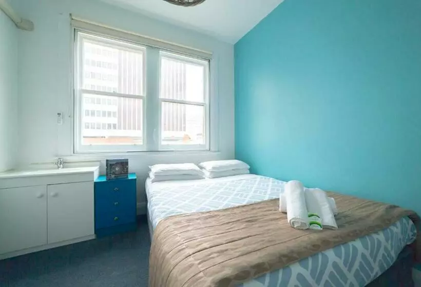 Fotos del hotel Brunswick   Hostel:  8