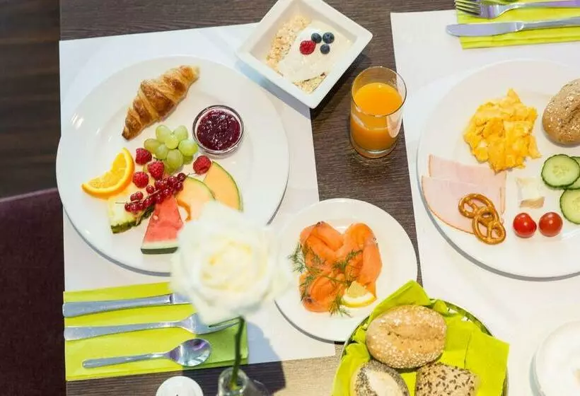 Fotos del hotel Cristal München:  7