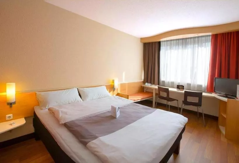 Fotos del hotel Ibis Linz City:  2