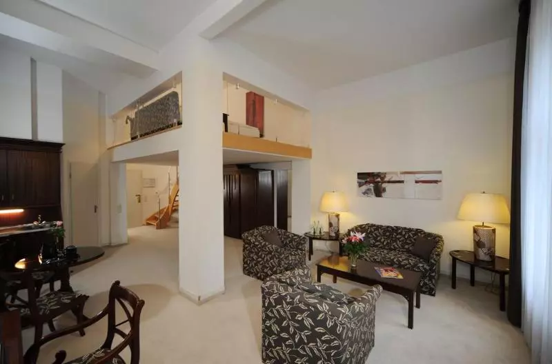 Fotos del hotel Villa Viktoria:  8