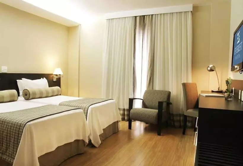 Fotos del hotel Everest Rio:  13