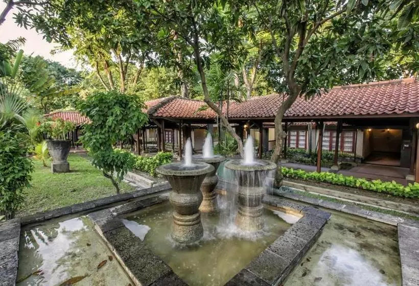 Fotos del hotel Singgasana Hotel Surabaya:  13