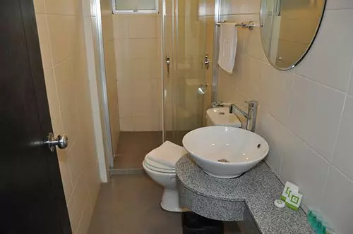 Fotos del hotel Likas Square Apartment:  6