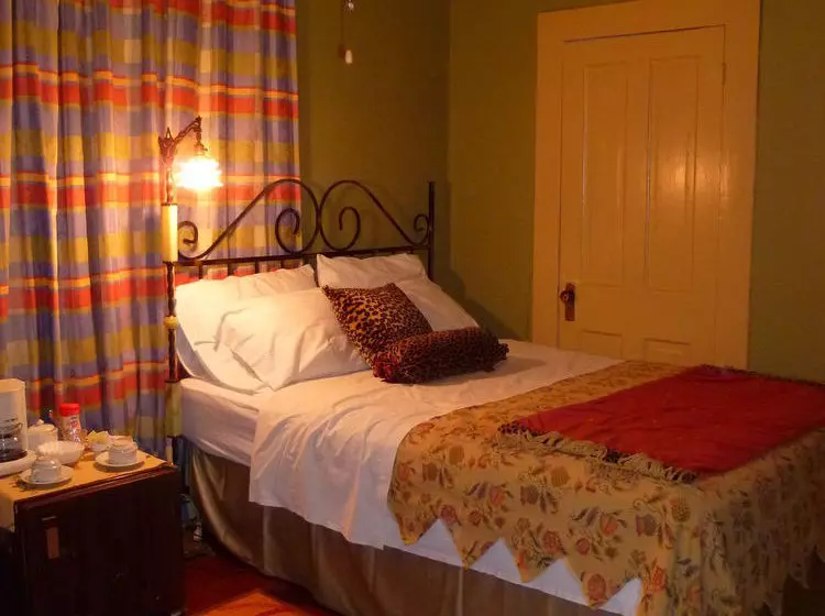 Fotos del hotel Robins Nest Bed & Breakfast Inn:  15