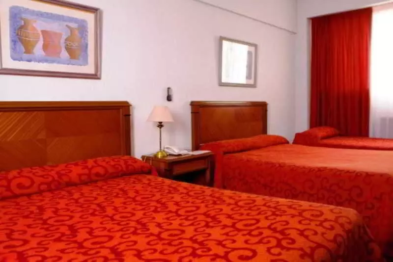 Fotos del hotel Howard Johnson Congreso:  5