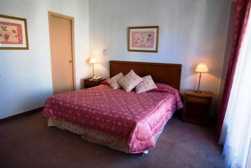 Fotos del hotel Howard Johnson Congreso:  7