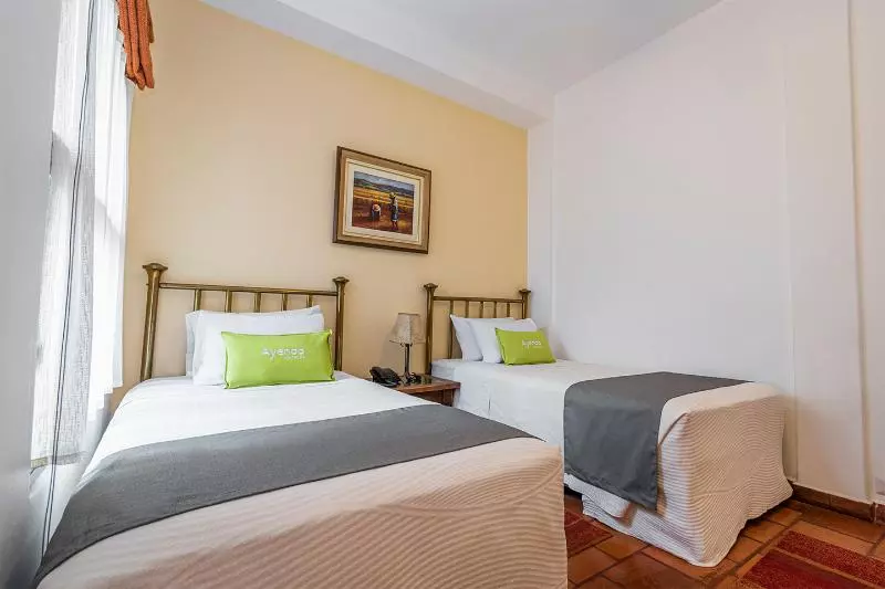 Fotos del hotel Hostal El Patio B&b:  16
