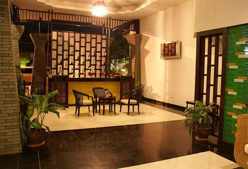 Fotos del hotel Royal Orchid Resort:  2