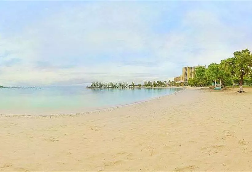 Fotos del hotel Rooms On The Beach Ocho Rios:  12