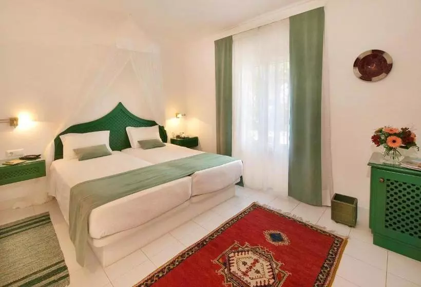 Fotos del hotel Villa Esmeralda:  12