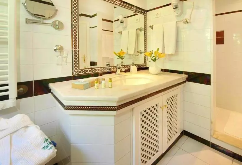 Fotos del hotel Villa Esmeralda:  3