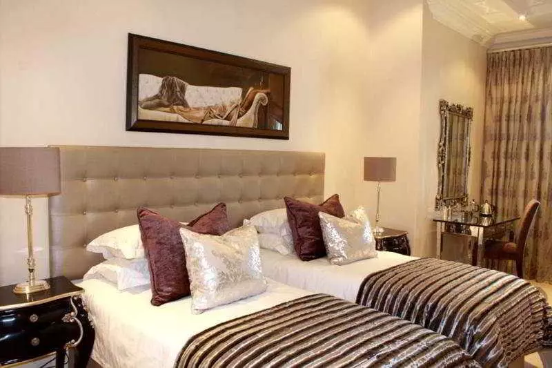 Quarters Hotel Avondale Road