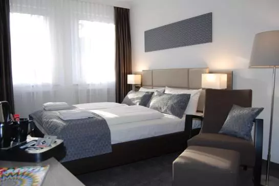 Fotos del hotel Dom  Am Römerbrunnen:  19