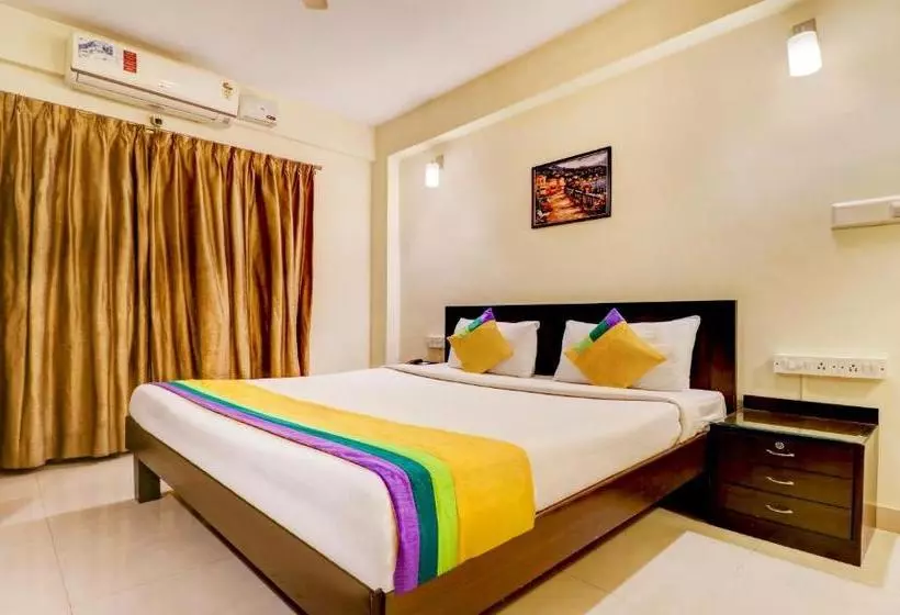 Fotos del hotel Treebo Trip Mels Regency Embassy Golflink:  2