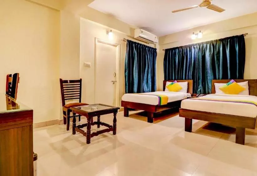 Fotos del hotel Treebo Trip Mels Regency Embassy Golflink:  13