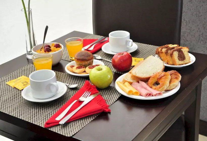 Fotos del hotel Tiber:  2