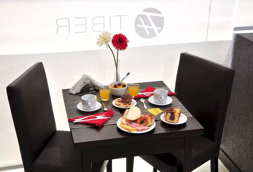 Fotos del hotel Tiber:  10