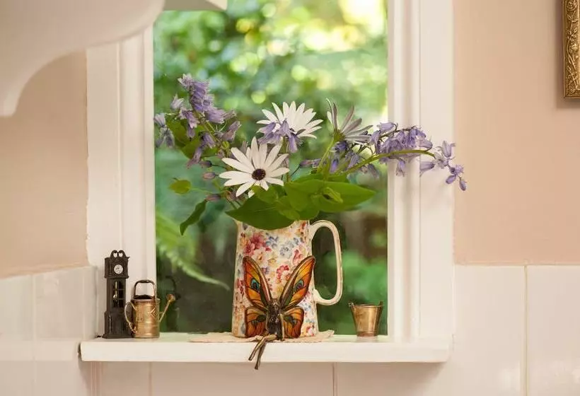 Fotos del hotel Adeline Bed And Breakfast:  6