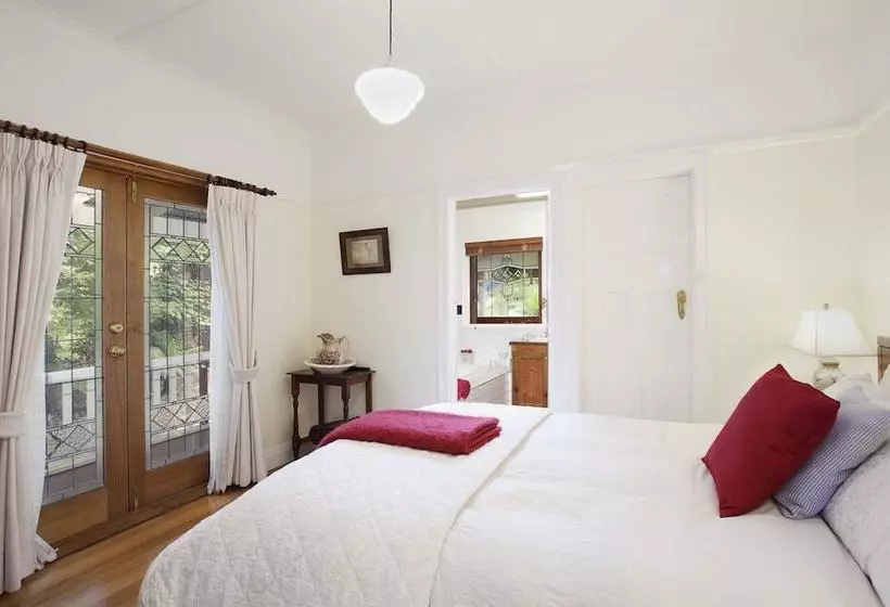 Fotos del hotel Adeline Bed And Breakfast:  16