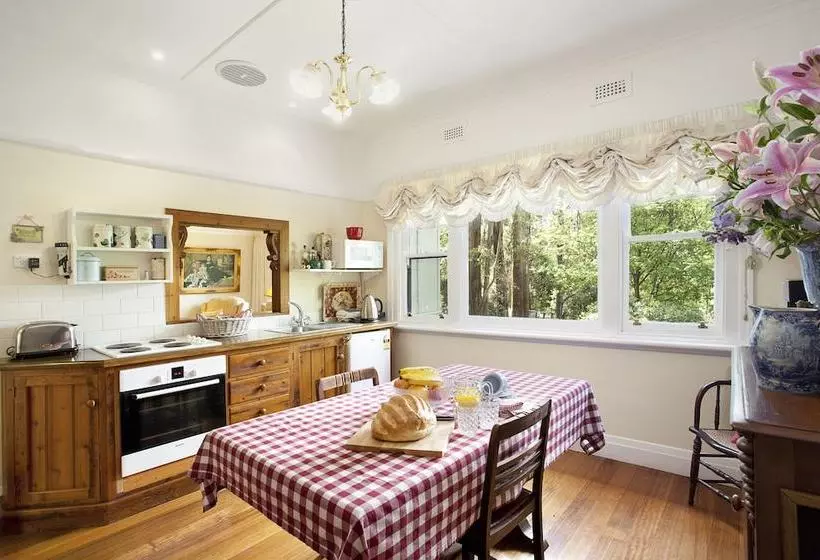 Fotos del hotel Adeline Bed And Breakfast:  4