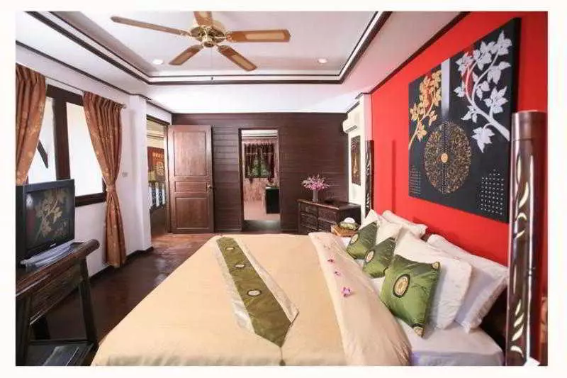 Paradise Island Estate