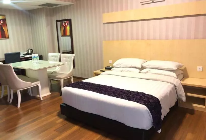 Fotos del hotel Pariss  Johor Bahru:  2