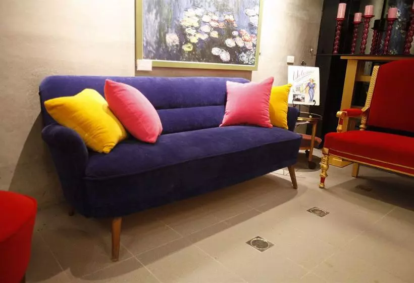 Fotos del hotel 1967 City Central:  14