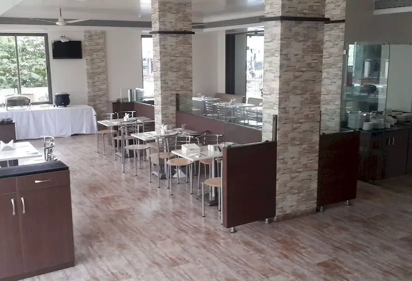 Fotos del hotel New Leaf:  15