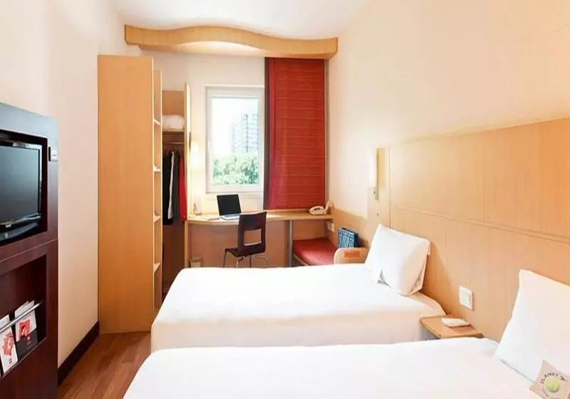Ibis Styles Suzhou Amusement Park