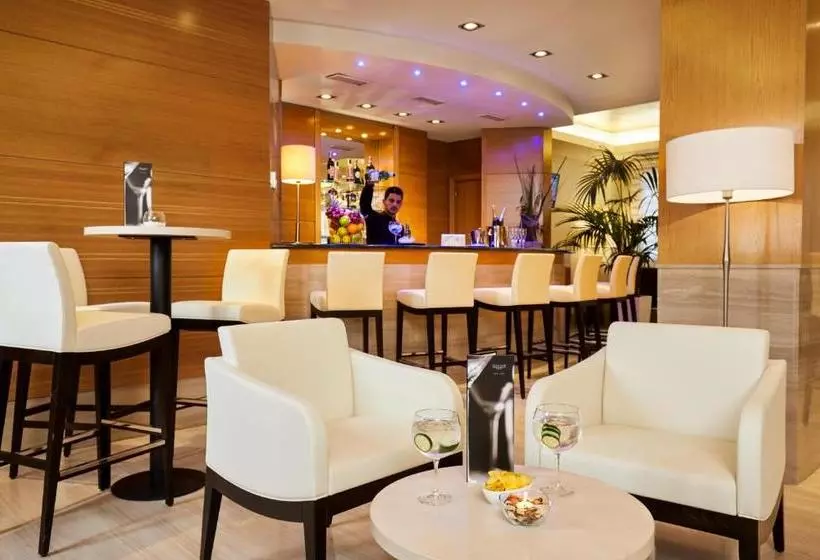 Fotos del hotel Sercotel Alcalá 611 :  16