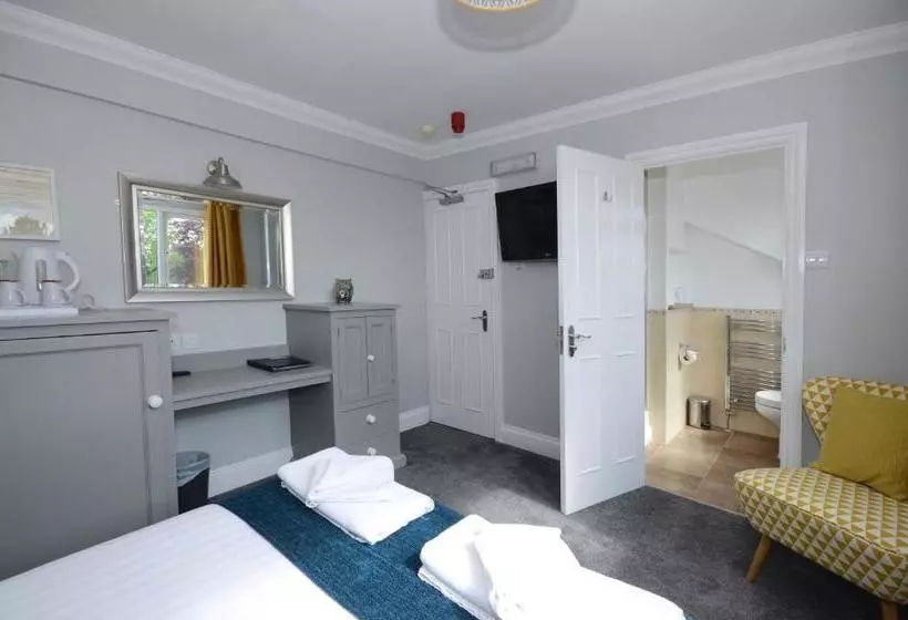 Fotos del hotel Airden House:  6