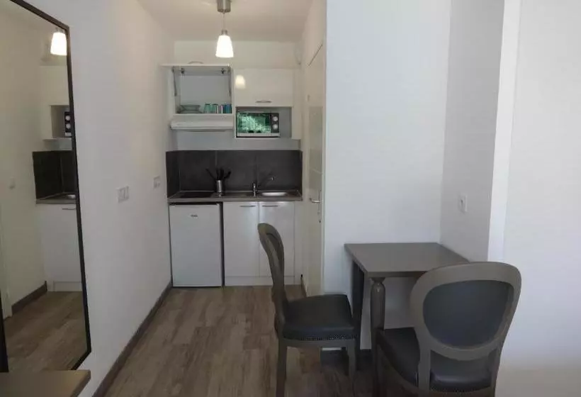 Fotos del hotel Les Jardins D'athéna:  14