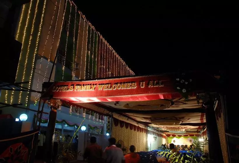 Fotos del hotel Lotels Residency:  6