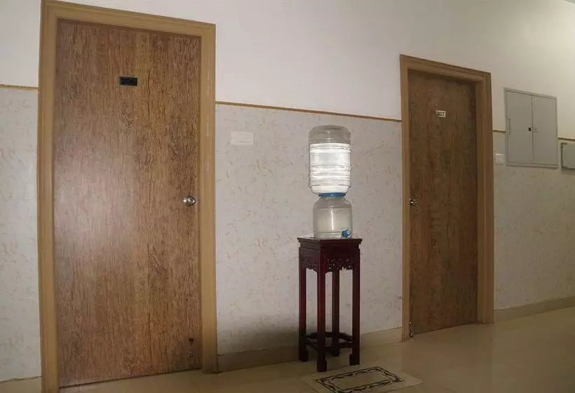 Fotos del hotel Lotels Residency:  16