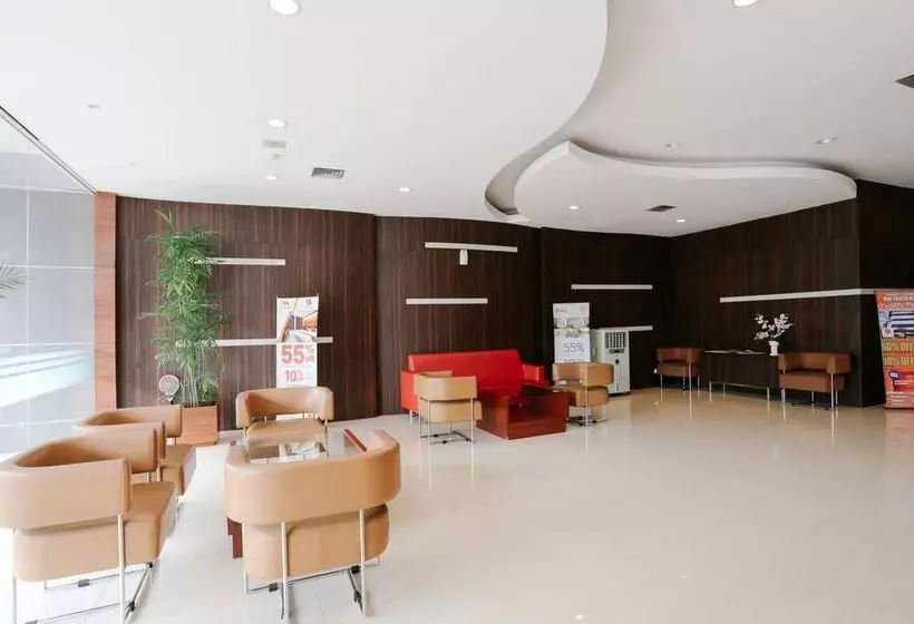 Fotos del hotel Vaccinated Staff  Capital O 1279  Grand Celino Makassar:  2