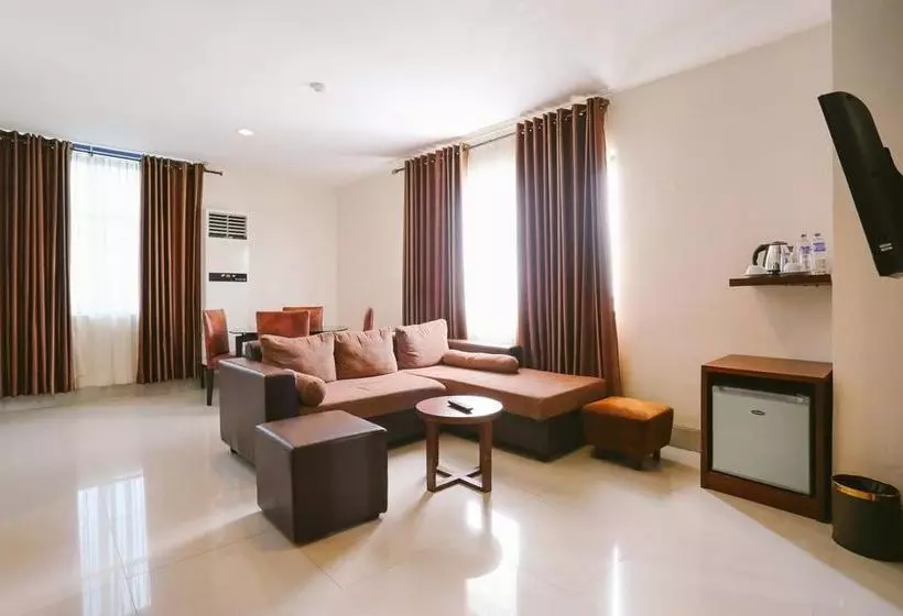 Fotos del hotel Vaccinated Staff  Capital O 1279  Grand Celino Makassar:  9