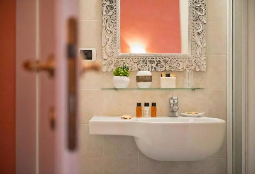 Fotos del hotel Navona Tower Relais:  5