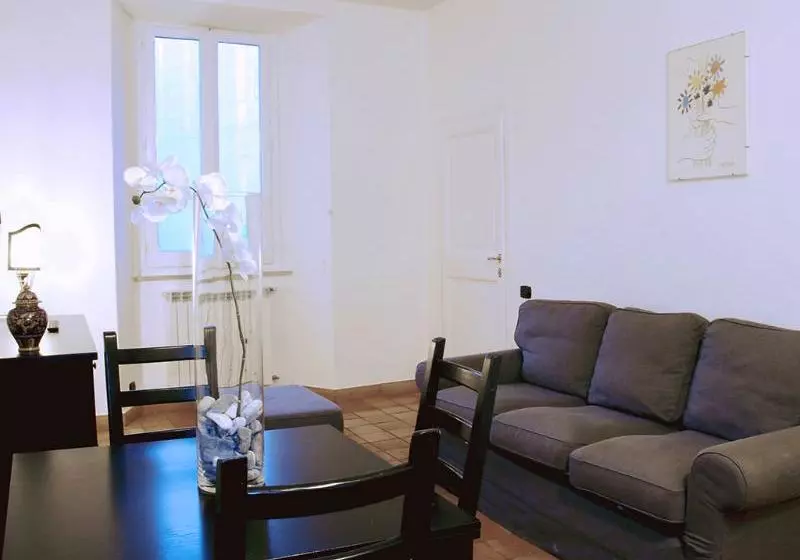 Fotos del hotel Lhp Suite Campo De Fiori:  6