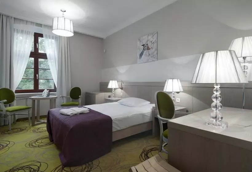 Fotos del hotel Hanza Pa?ac Wellness & Spa:  1