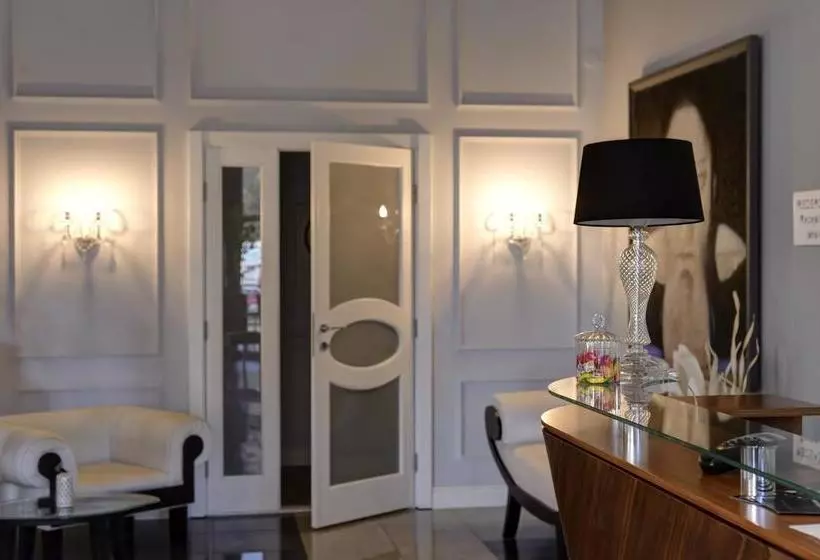 Fotos del hotel New Belgrade Garni:  25