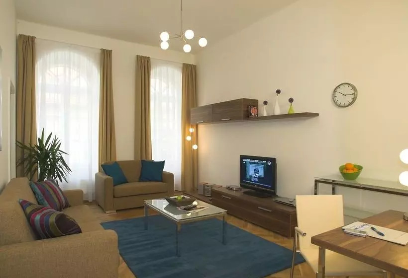 Fotos del hotel Residence Karlova:  11