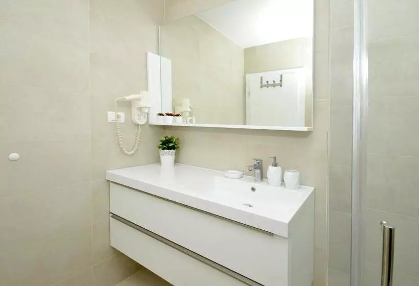 Fotos del hotel Villa Fani:  12