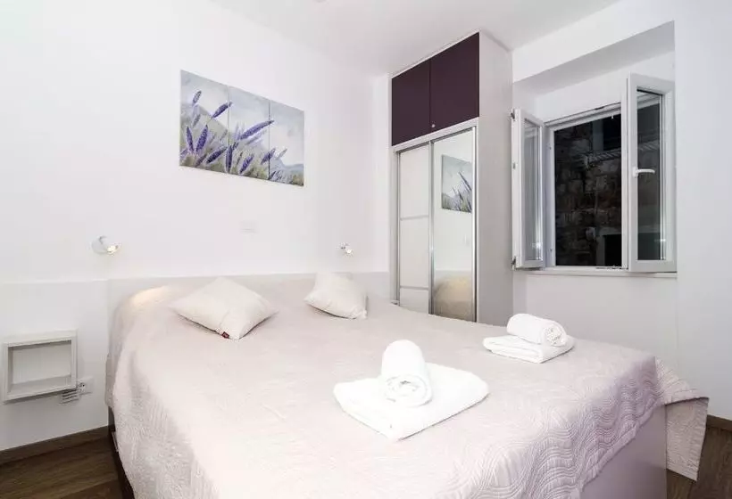 Fotos del hotel Apartments Raic:  19