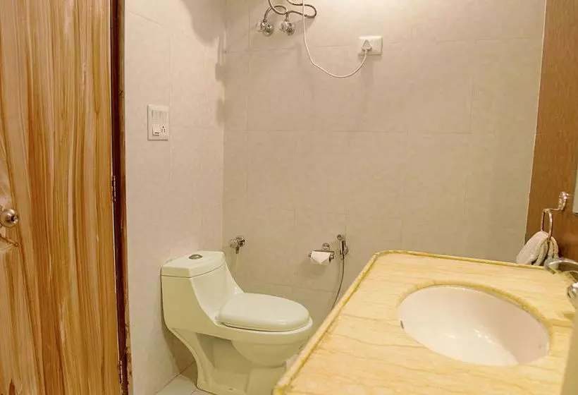 Fotos del hotel Fab Epic:  5